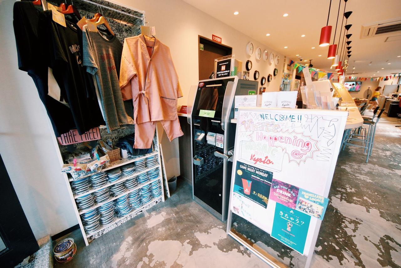 Mosaic Hostel Kyoto Bagian luar foto