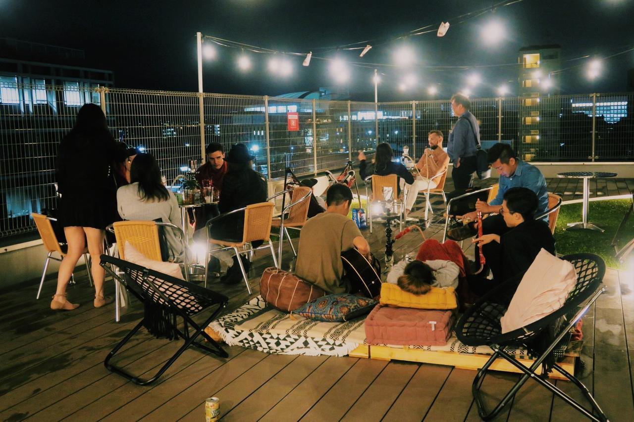 Mosaic Hostel Kyoto Bagian luar foto